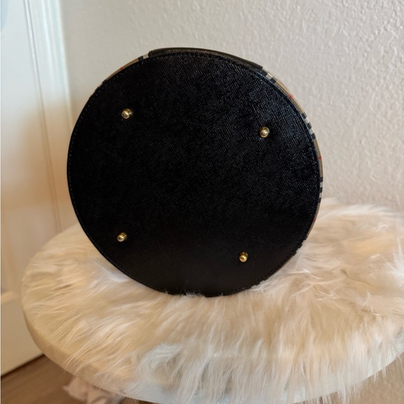 Burberry Beige and Black Checkered Vanity Case - Picture 8 of 9